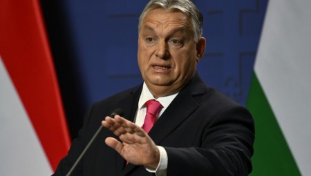 EVROPSKO RUKOVODSTVO MORA DA &amp;quot;LETI&amp;quot; Orban oštar: Propadne sve čega se dohvate