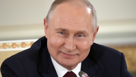 RUSI NA NOGAMA Putin saopštio SJAJNE vesti